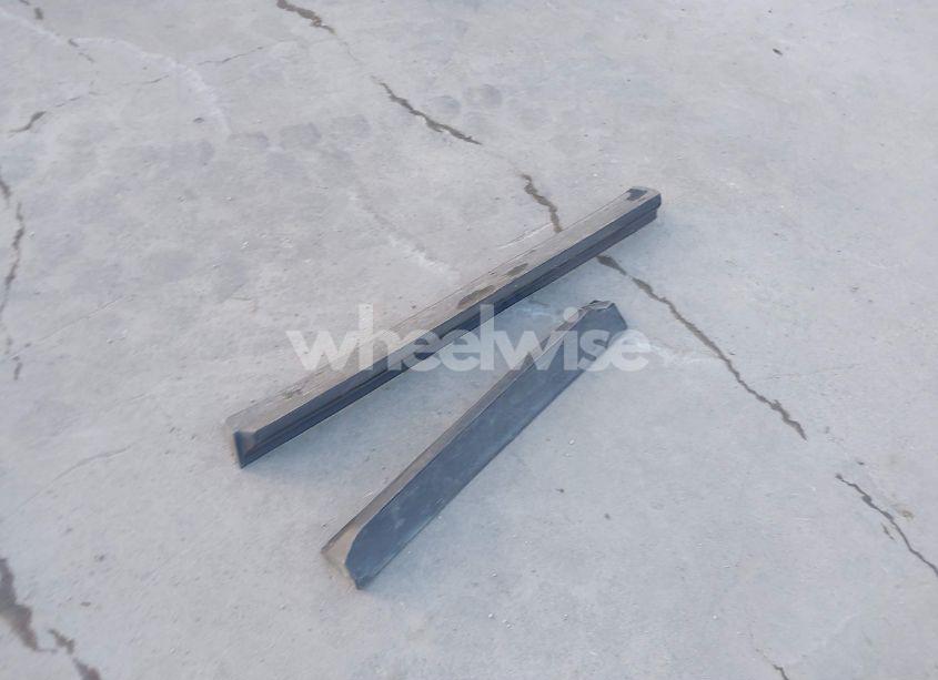 Photo 12 of 2017 Nissan Pathfinder SL (VIN 5N1DR2MM9HC907397)