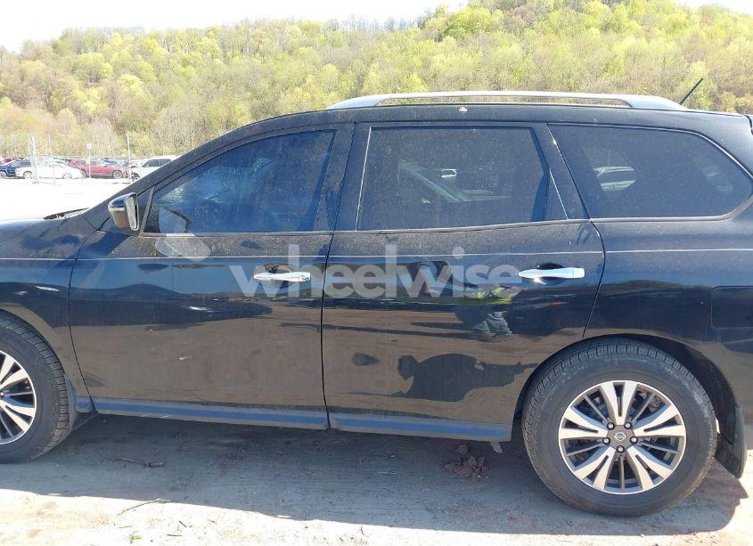Photo 14 of 2017 Nissan Pathfinder S (VIN 5N1DR2MM9HC907982)