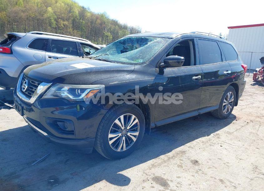 Photo 2 of 2017 Nissan Pathfinder S (VIN 5N1DR2MM9HC907982)