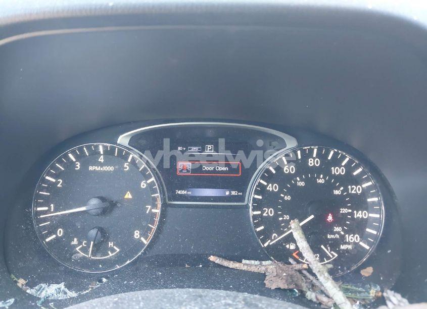 Photo 7 of 2017 Nissan Pathfinder S (VIN 5N1DR2MM9HC907982)