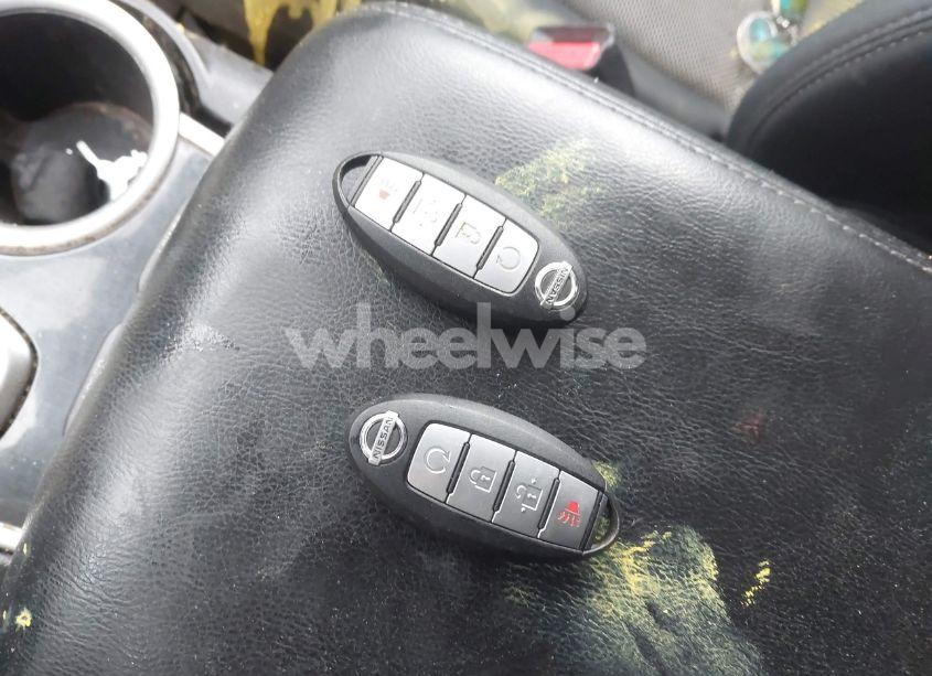 Photo 11 of 2018 Nissan Pathfinder SV (VIN 5N1DR2MM9JC603251)