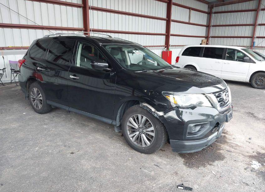 2019 Nissan Pathfinder S (VIN 5N1DR2MM9KC603770) main photo