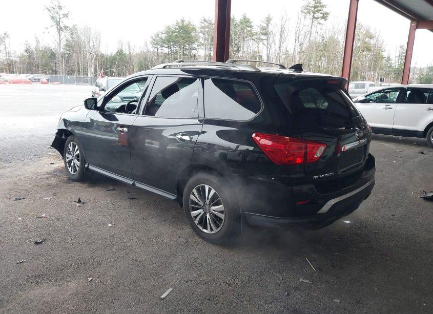 Photo 3 of 2019 Nissan Pathfinder S (VIN 5N1DR2MM9KC603770)