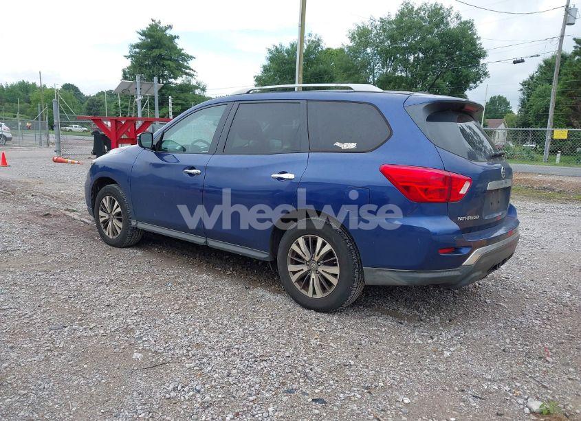 Photo 3 of 2017 Nissan Pathfinder PLATINUM/S/SL/SV (VIN 5N1DR2MMXHC613443)