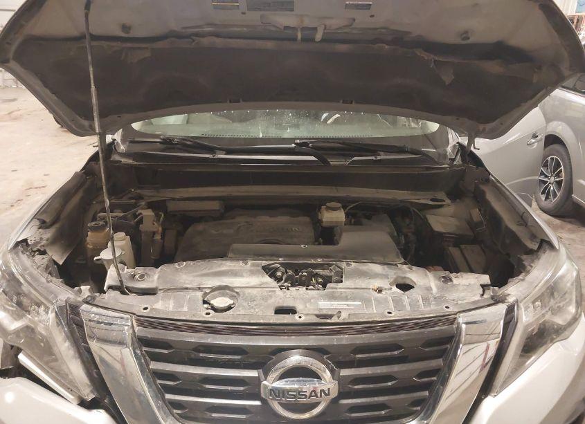 Photo 10 of 2017 Nissan Pathfinder SL (VIN 5N1DR2MMXHC619534)