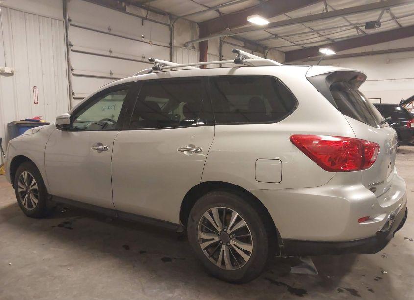 Photo 15 of 2017 Nissan Pathfinder SL (VIN 5N1DR2MMXHC619534)