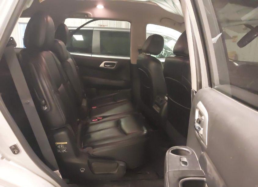 Photo 8 of 2017 Nissan Pathfinder SL (VIN 5N1DR2MMXHC619534)