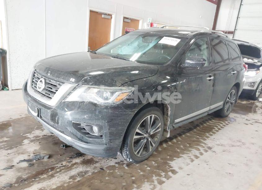 Photo 2 of 2017 Nissan Pathfinder PLATINUM/S/SL/SV (VIN 5N1DR2MMXHC636690)