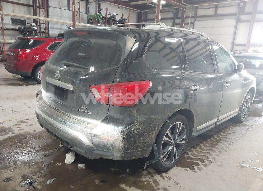 Photo 4 of 2017 Nissan Pathfinder PLATINUM/S/SL/SV (VIN 5N1DR2MMXHC636690)