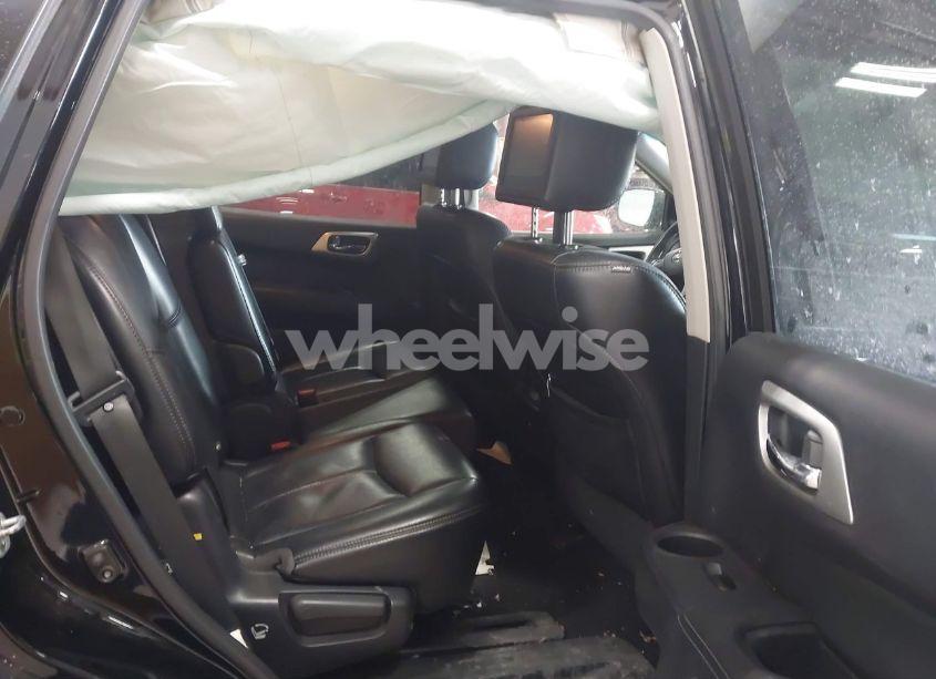 Photo 8 of 2017 Nissan Pathfinder PLATINUM/S/SL/SV (VIN 5N1DR2MMXHC636690)