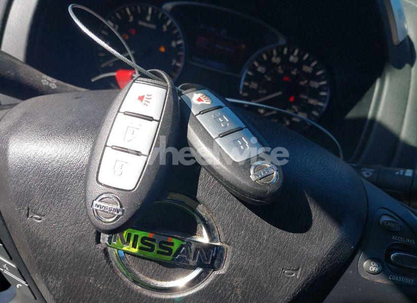 Photo 11 of 2017 Nissan Pathfinder S (VIN 5N1DR2MMXHC663968)