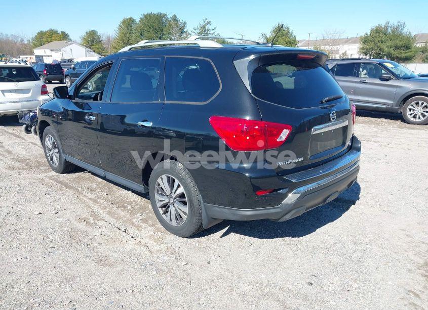 Photo 3 of 2017 Nissan Pathfinder S (VIN 5N1DR2MMXHC663968)