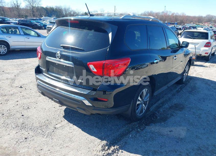 Photo 4 of 2017 Nissan Pathfinder S (VIN 5N1DR2MMXHC663968)