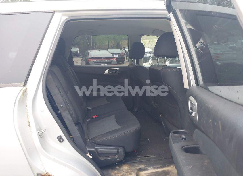 Photo 8 of 2017 Nissan Pathfinder S (VIN 5N1DR2MMXHC677711)