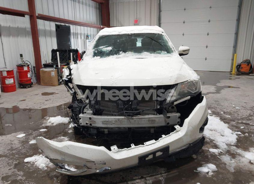 Photo 11 of 2018 Nissan Pathfinder SV (VIN 5N1DR2MMXJC604943)