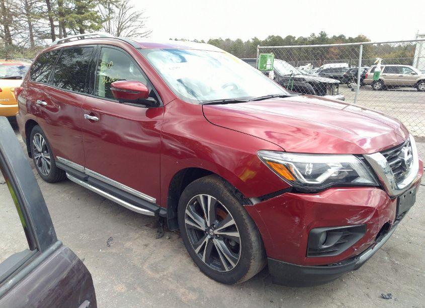 2018 Nissan Pathfinder PLATINUM (VIN 5N1DR2MMXJC607325) main photo