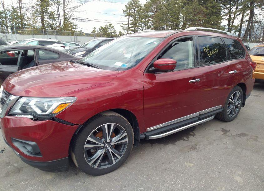 Photo 2 of 2018 Nissan Pathfinder PLATINUM (VIN 5N1DR2MMXJC607325)