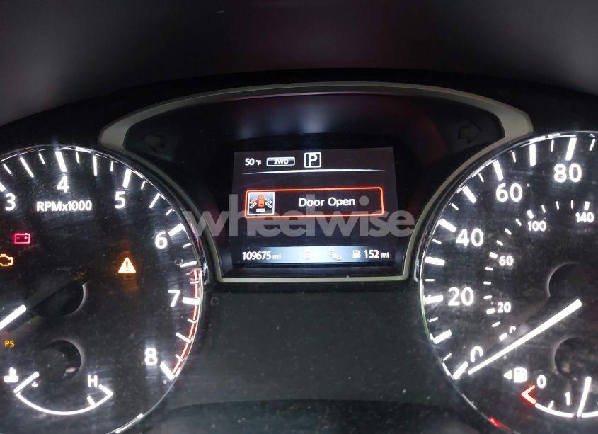 Photo 15 of 2018 Nissan Pathfinder SV (VIN 5N1DR2MMXJC607535)