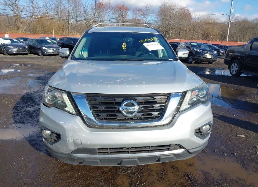 Photo 12 of 2018 Nissan Pathfinder SV (VIN 5N1DR2MMXJC634993)