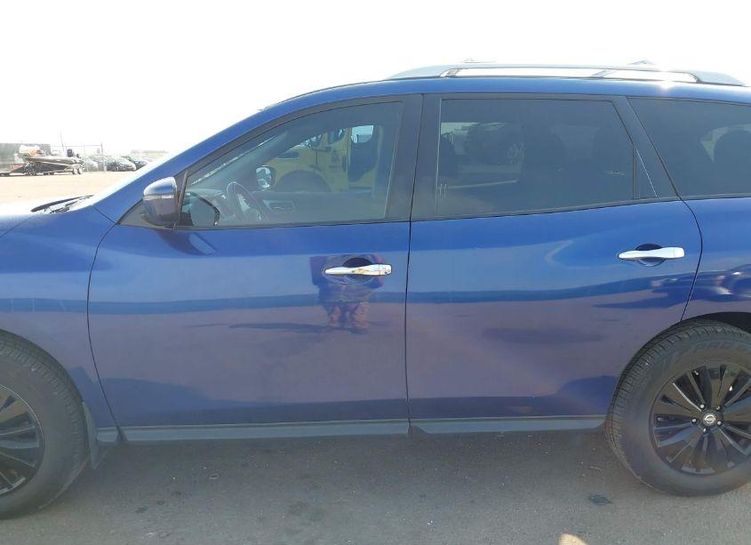 Photo 14 of 2018 Nissan Pathfinder SV (VIN 5N1DR2MMXJC639241)