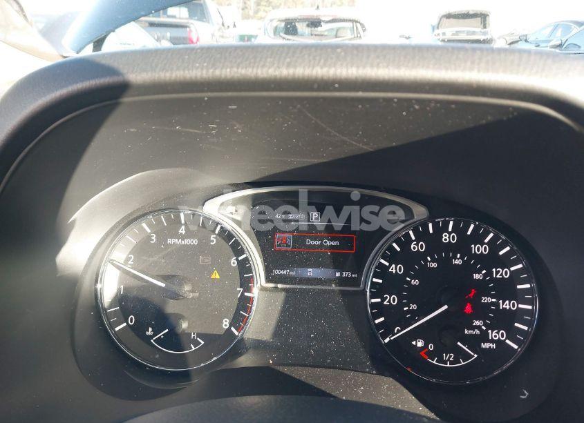 Photo 7 of 2018 Nissan Pathfinder SV (VIN 5N1DR2MMXJC643872)