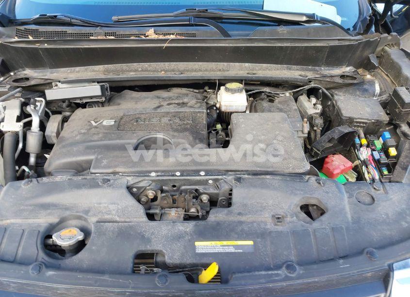 Photo 10 of 2018 Nissan Pathfinder S (VIN 5N1DR2MMXJC662860)