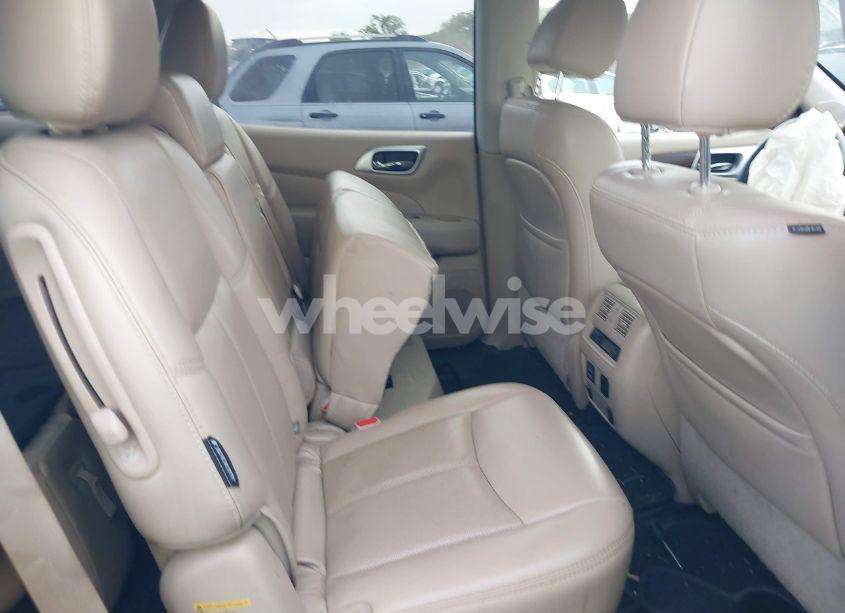 Photo 8 of 2018 Nissan Pathfinder PLATINUM (VIN 5N1DR2MMXJC677438)