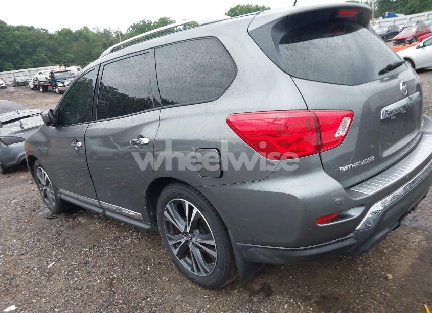 Photo 3 of 2017 Nissan Pathfinder PLATINUM (VIN 5N1DR2MN0HC610527)