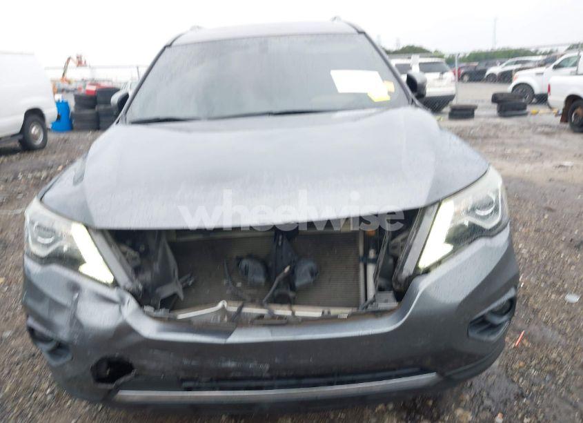 Photo 6 of 2017 Nissan Pathfinder PLATINUM (VIN 5N1DR2MN0HC610527)