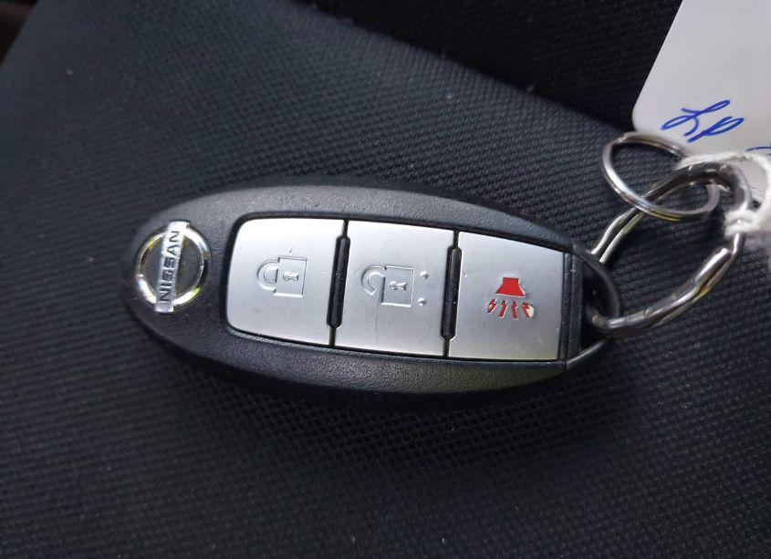 Photo 11 of 2017 Nissan Pathfinder S (VIN 5N1DR2MN0HC695594)