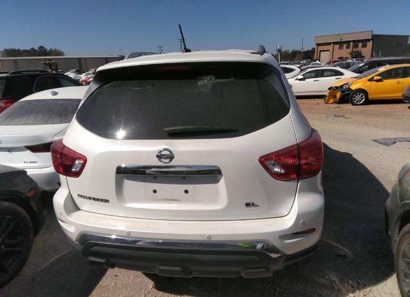 Photo 16 of 2018 Nissan Pathfinder SL (VIN 5N1DR2MN0JC605687)