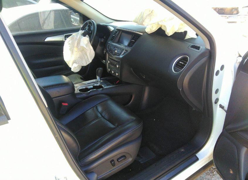 Photo 5 of 2018 Nissan Pathfinder SL (VIN 5N1DR2MN0JC605687)