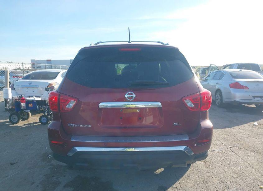 Photo 16 of 2018 Nissan Pathfinder SL (VIN 5N1DR2MN0JC676369)