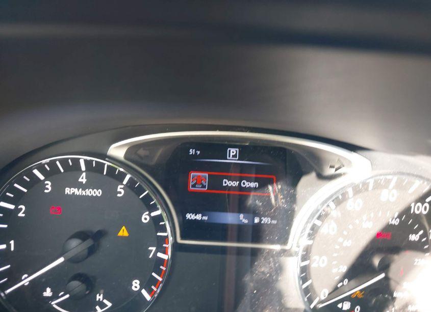 Photo 7 of 2019 Nissan Pathfinder SL (VIN 5N1DR2MN0KC643163)