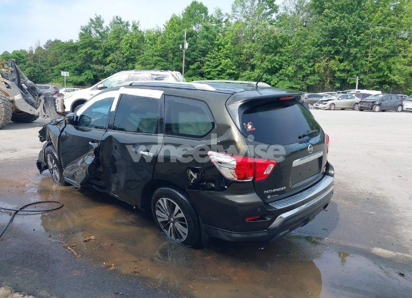 Photo 3 of 2017 Nissan Pathfinder SV (VIN 5N1DR2MN1HC619690)