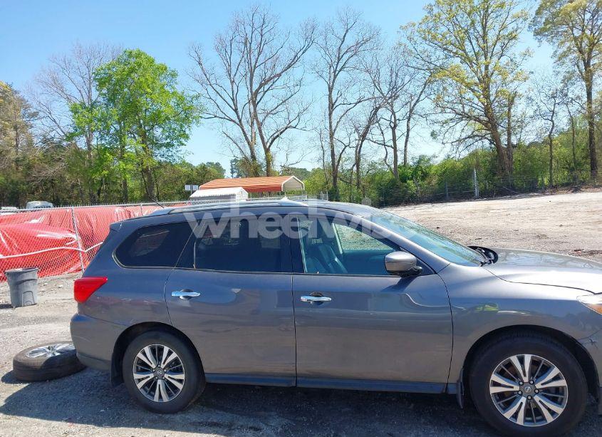 Photo 14 of 2017 Nissan Pathfinder SL (VIN 5N1DR2MN1HC620676)