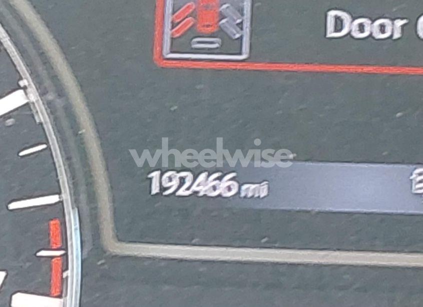 Photo 16 of 2017 Nissan Pathfinder SL (VIN 5N1DR2MN1HC620676)