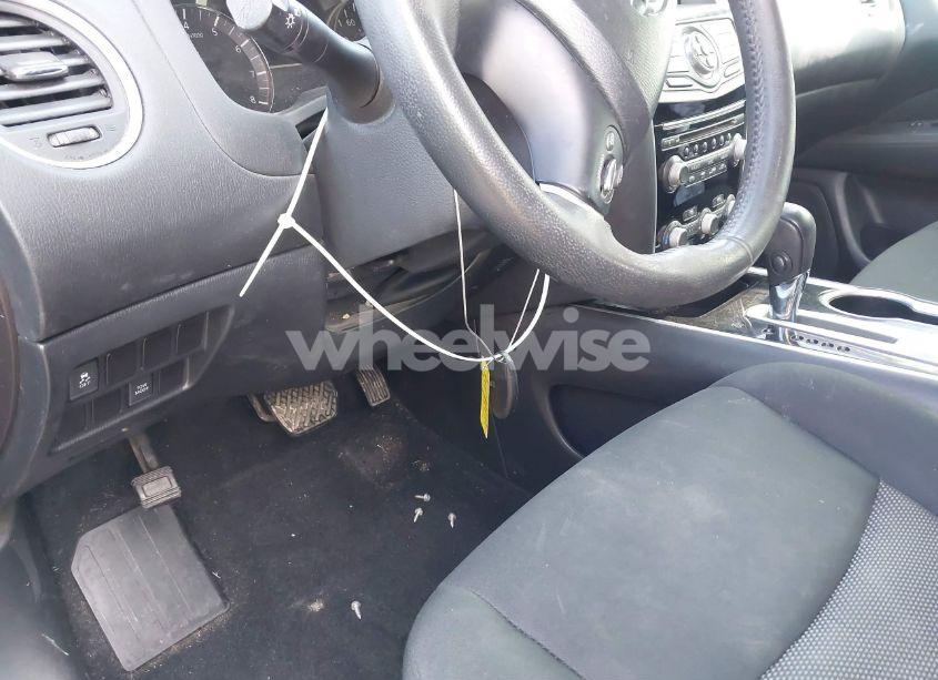 Photo 11 of 2017 Nissan Pathfinder (VIN 5N1DR2MN1HC621133)