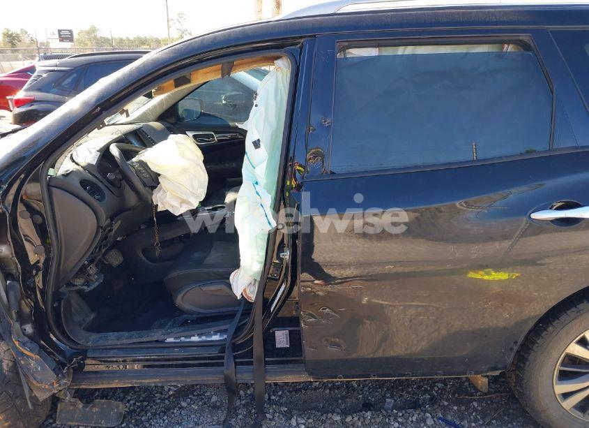 Photo 14 of 2017 Nissan Pathfinder S (VIN 5N1DR2MN1HC678853)