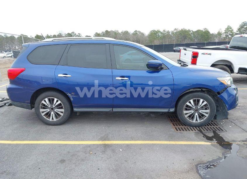 Photo 14 of 2017 Nissan Pathfinder S (VIN 5N1DR2MN1HC691201)