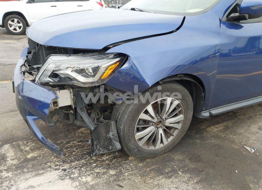 Photo 18 of 2017 Nissan Pathfinder S (VIN 5N1DR2MN1HC691201)