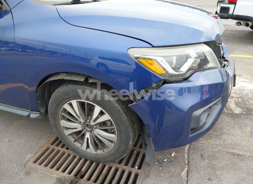 Photo 21 of 2017 Nissan Pathfinder S (VIN 5N1DR2MN1HC691201)