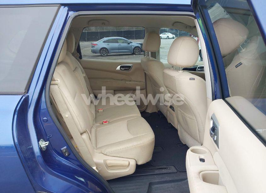 Photo 8 of 2017 Nissan Pathfinder S (VIN 5N1DR2MN1HC691201)