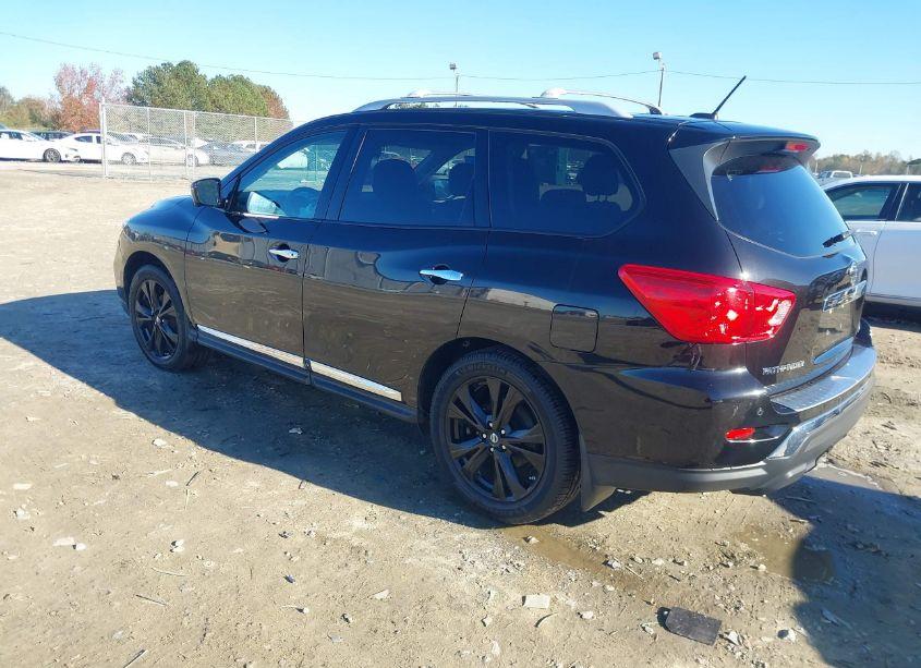 Photo 3 of 2017 Nissan Pathfinder PLATINUM (VIN 5N1DR2MN1HC696656)