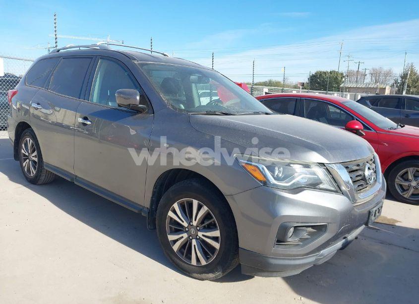 2017 Nissan Pathfinder SL (VIN 5N1DR2MN1HC906110) main photo