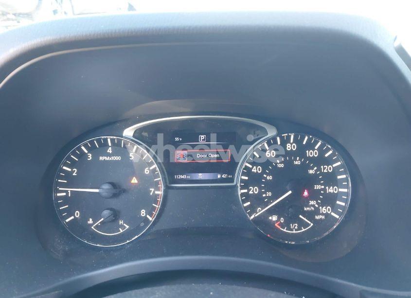 Photo 7 of 2018 Nissan Pathfinder SV (VIN 5N1DR2MN1JC625124)