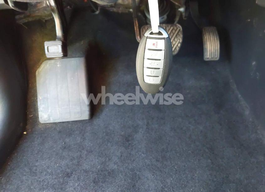 Photo 11 of 2017 Nissan Pathfinder SL (VIN 5N1DR2MN2HC644842)