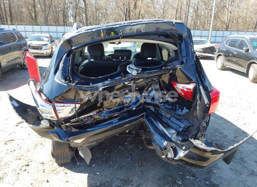 Photo 17 of 2017 Nissan Pathfinder SL (VIN 5N1DR2MN2HC644842)