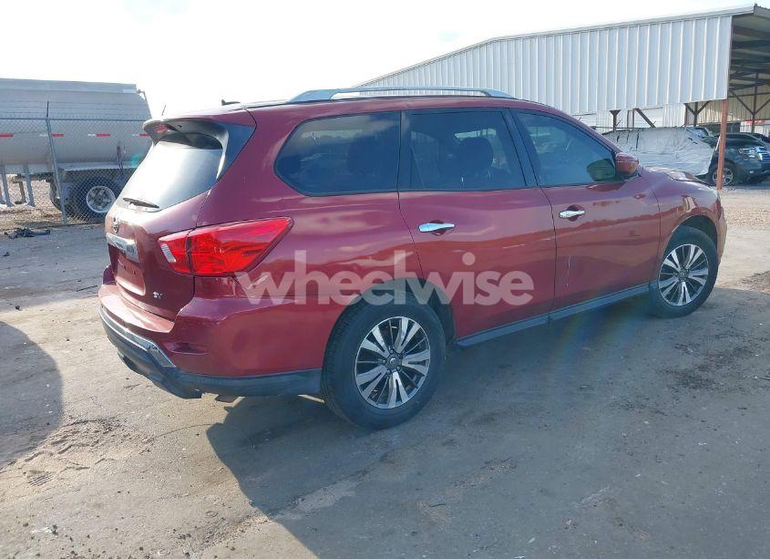 Photo 4 of 2017 Nissan Pathfinder SV (VIN 5N1DR2MN2HC645683)