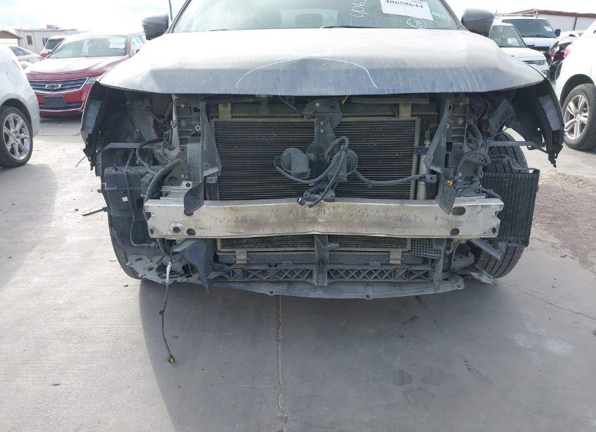 Photo 6 of 2017 Nissan Pathfinder SL (VIN 5N1DR2MN2HC668364)